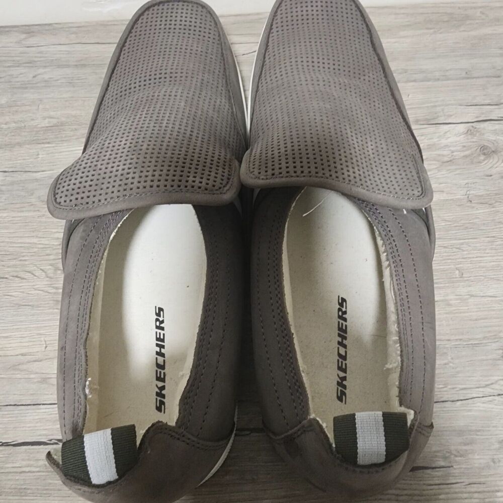 Skechers SN 62240 GRY Leather Upper Balance Slip-On Gray Men's Shoes Size 12